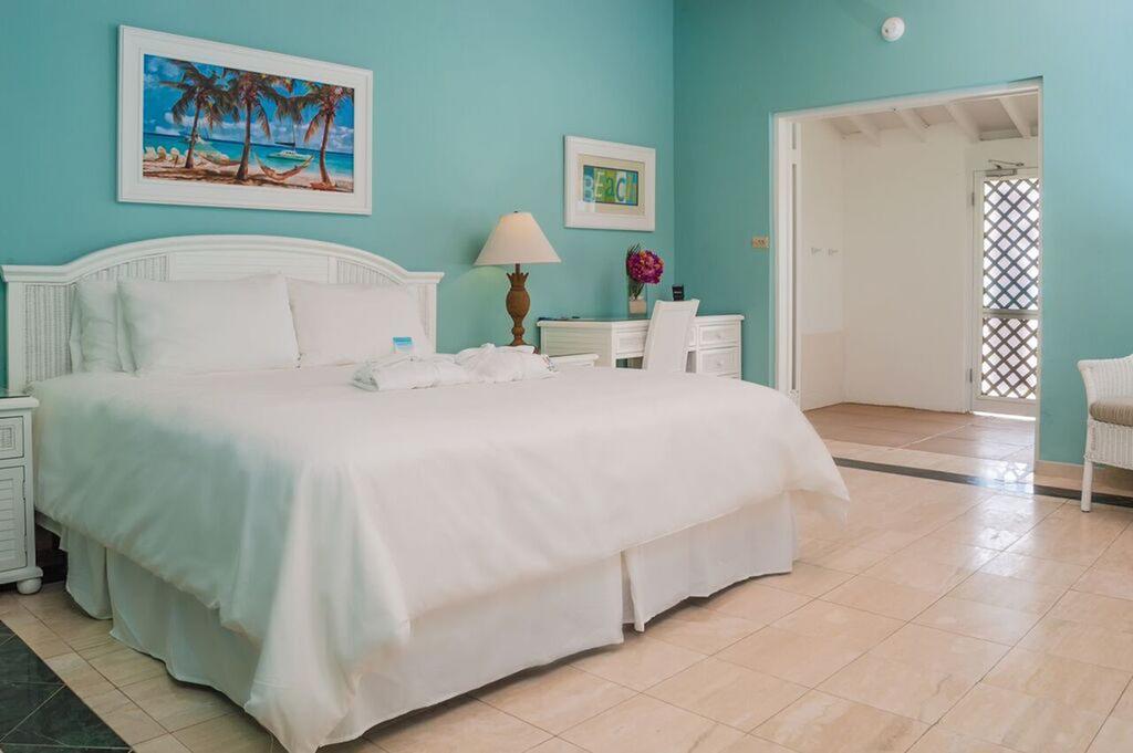 Cape Santa Maria Beach Resort & Villas Seymourʼs Extérieur photo